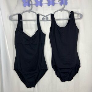 EUC Girl’s solid black bodysuit dance gymnastics one‎ piece stretch bundle small